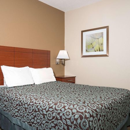Days Inn By Wyndham Mankato Dış mekan fotoğraf