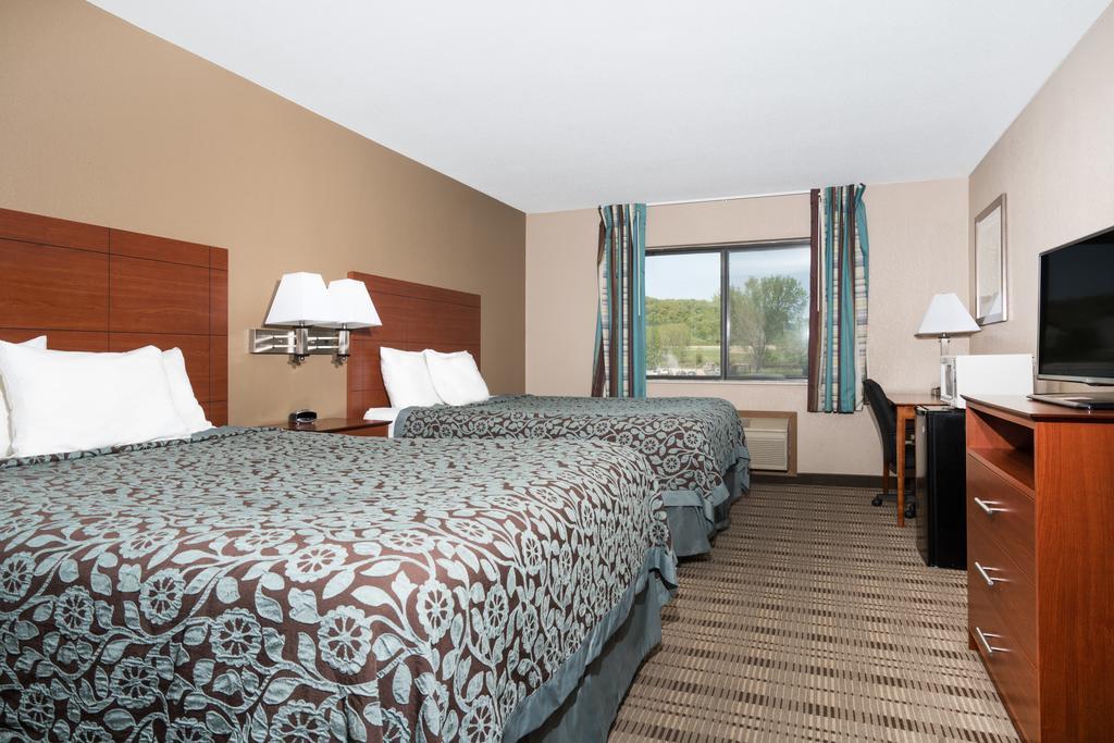 Days Inn By Wyndham Mankato Dış mekan fotoğraf