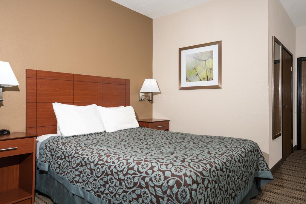 Days Inn By Wyndham Mankato Dış mekan fotoğraf