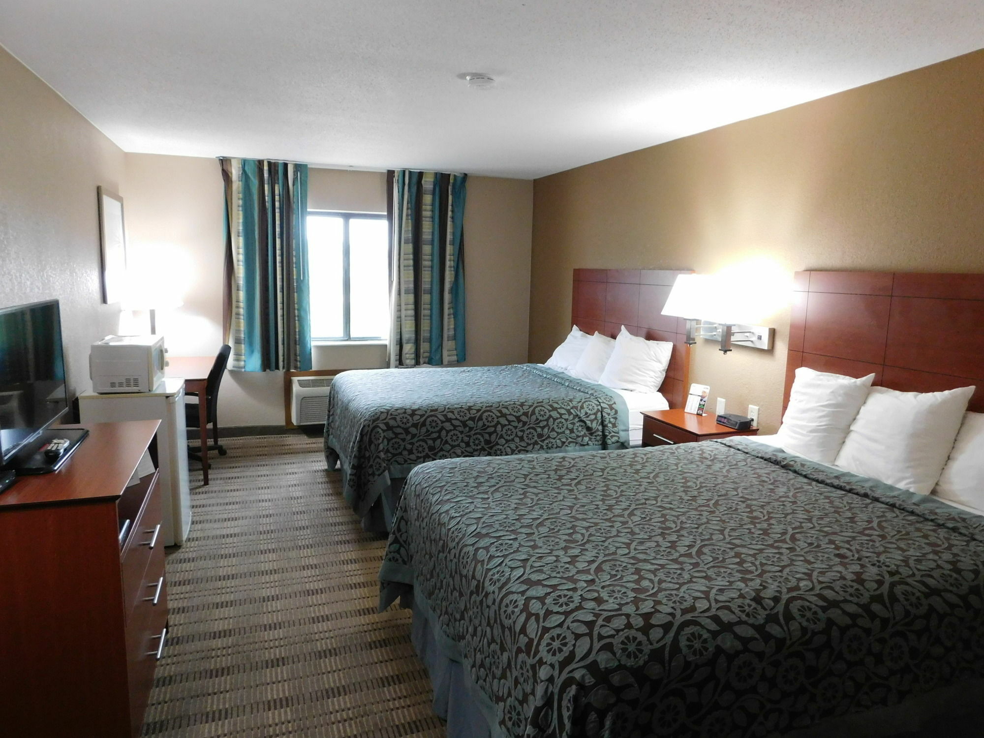 Days Inn By Wyndham Mankato Dış mekan fotoğraf